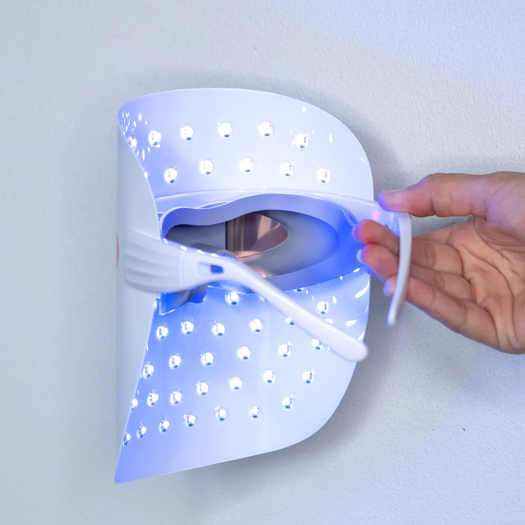 GloWaves™ LED Facial Mask - GloWaves