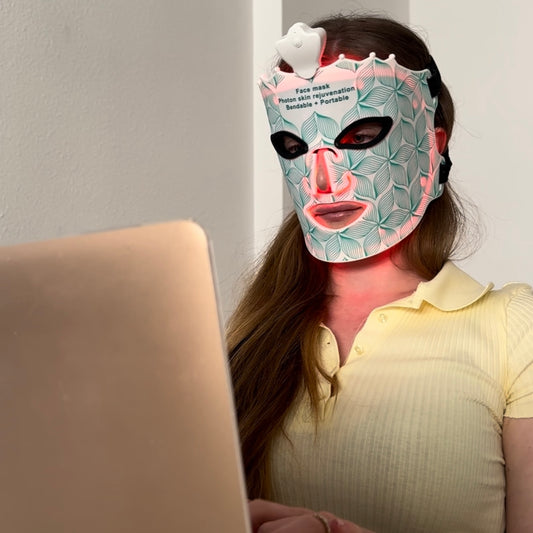 GLOWAVES™ 7-LED THERAPY FLEXMASK - Glowaves