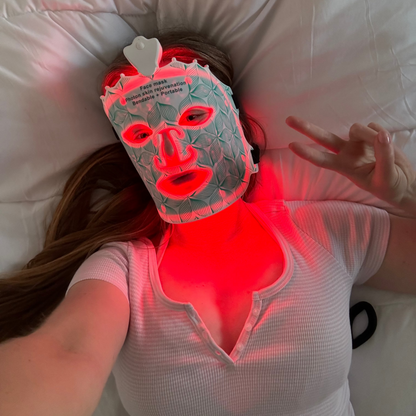 GLOWAVES™ 7-LED THERAPY FLEXMASK