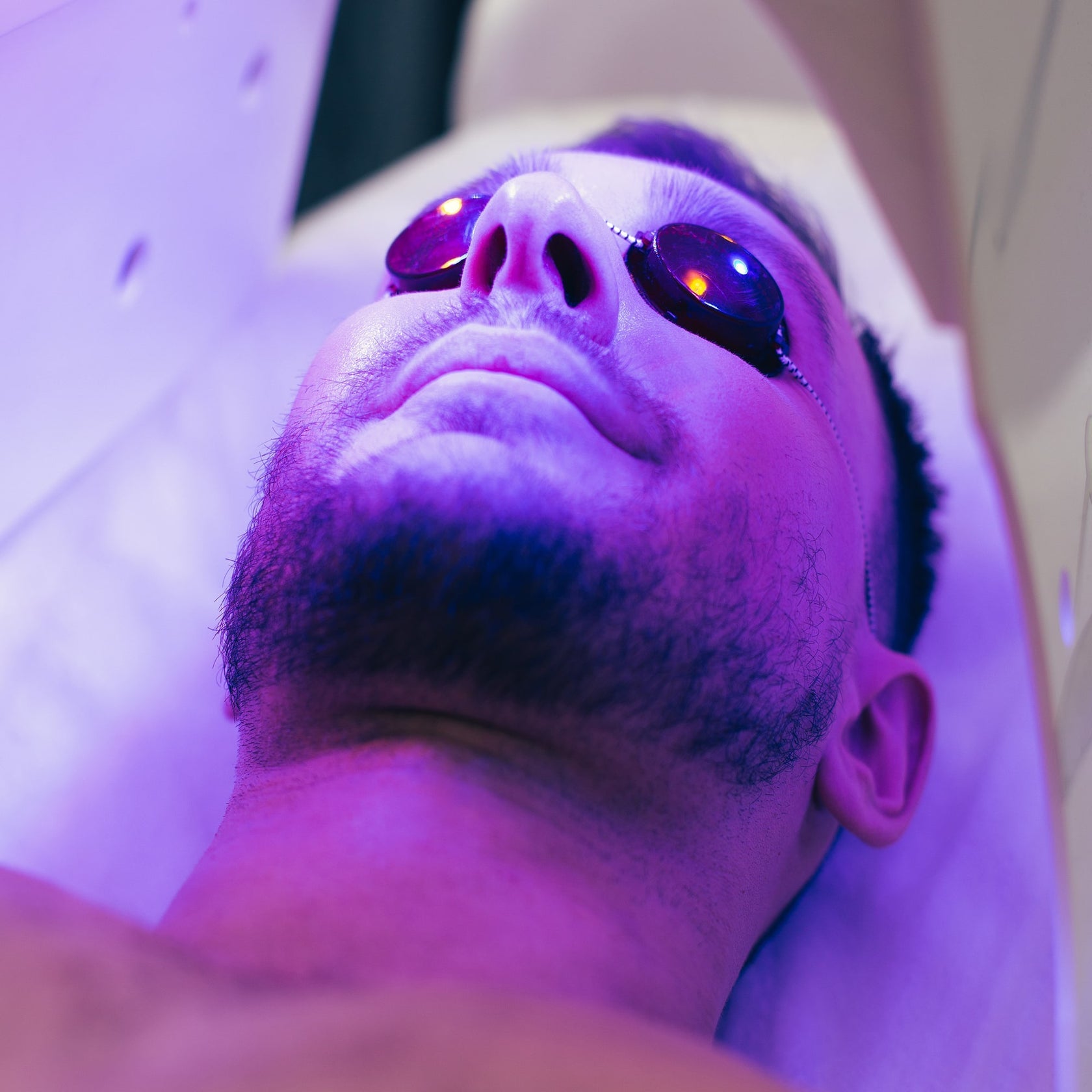 Face and Body Hydra LED U-Lamp - Glowaves